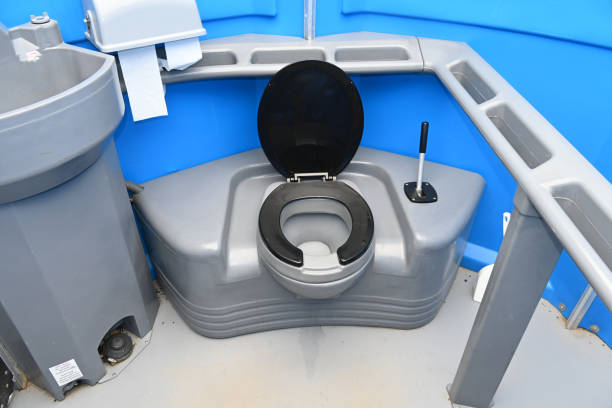 Best Portable bathroom rental  in Ramsey, MN
